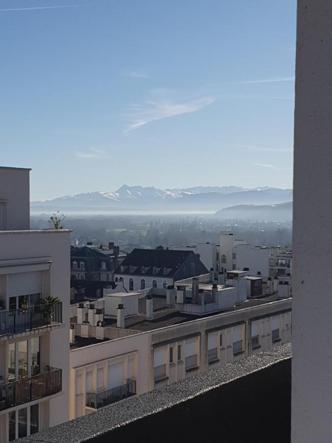 Ultra Centre - Certainement La Plus Belle Vue De Pau Esterno foto